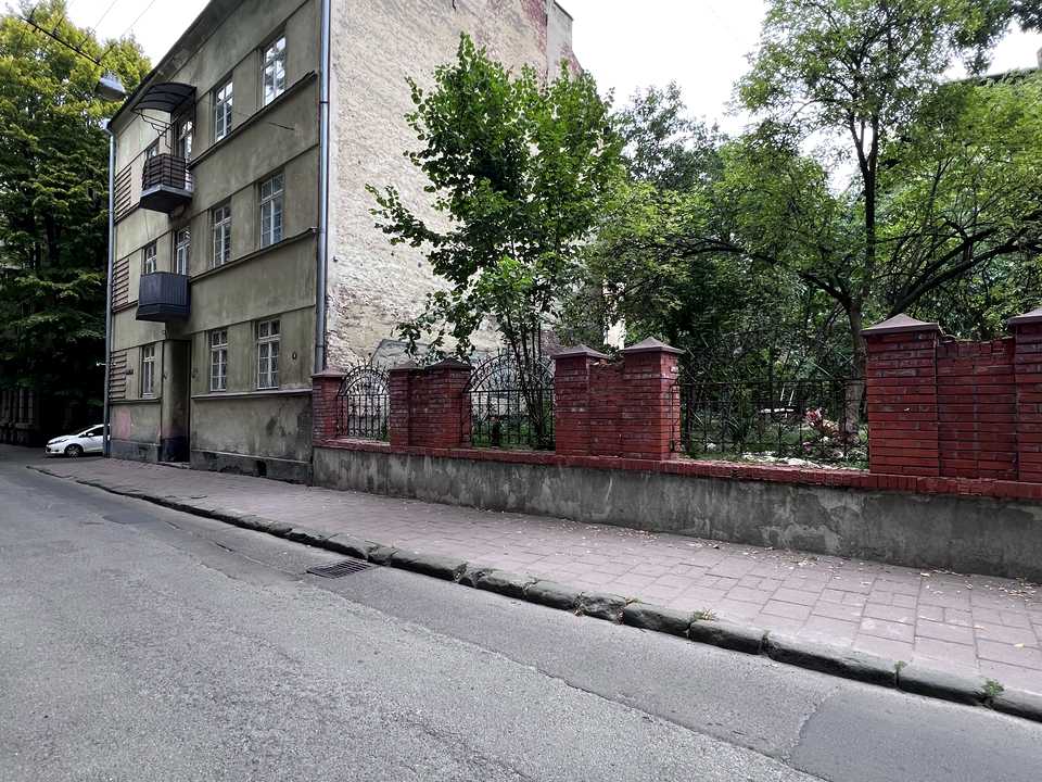 1873777897091647