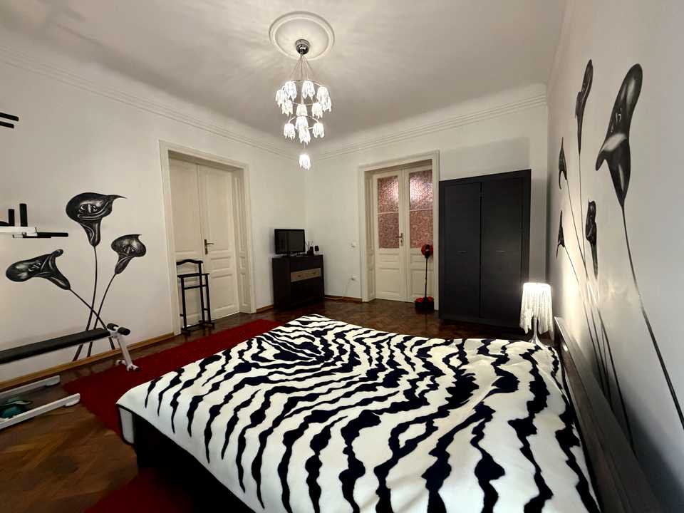 1873836434474282