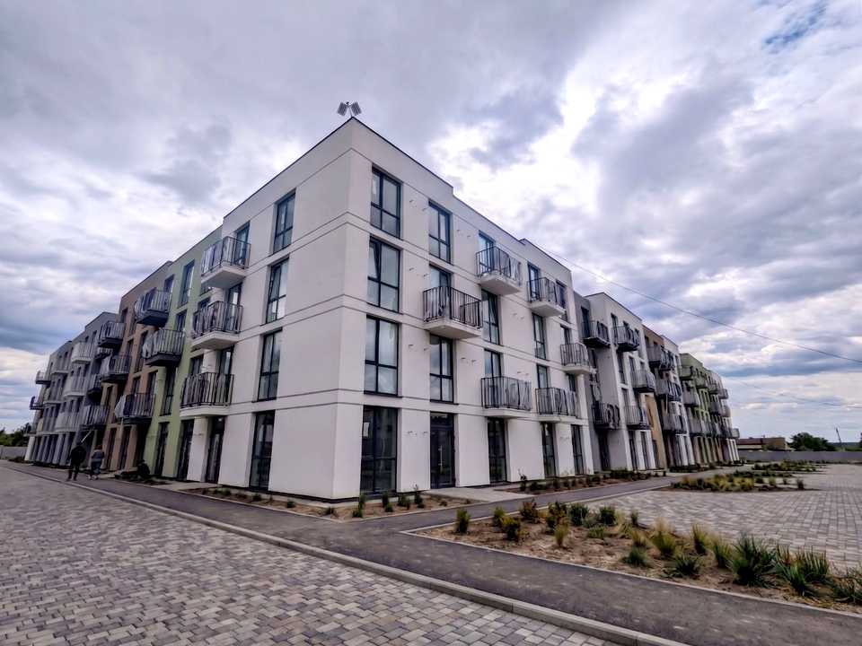 1873861129575012