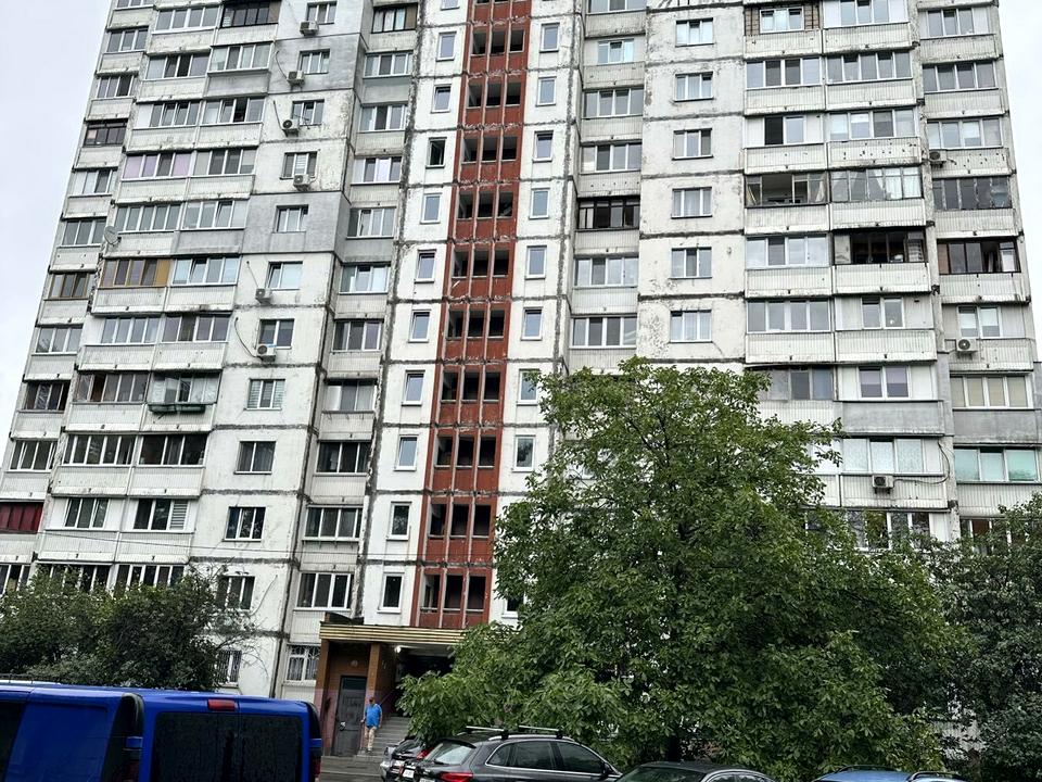 1873889566670730