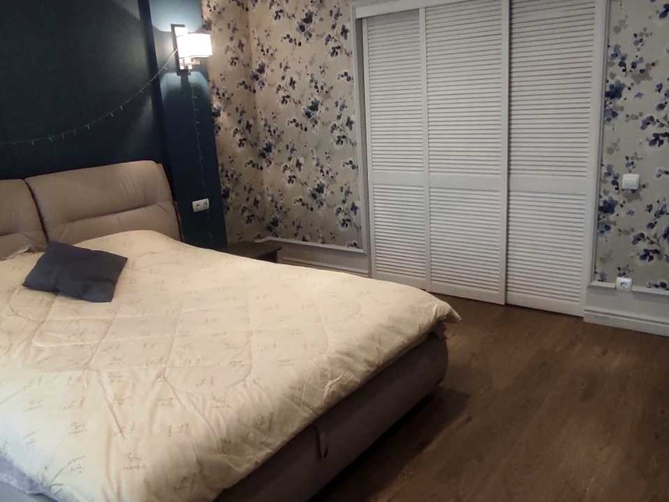 1873953978460474