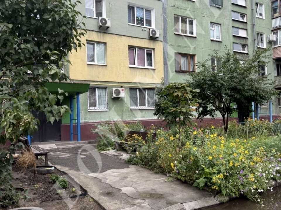 1873954654626889