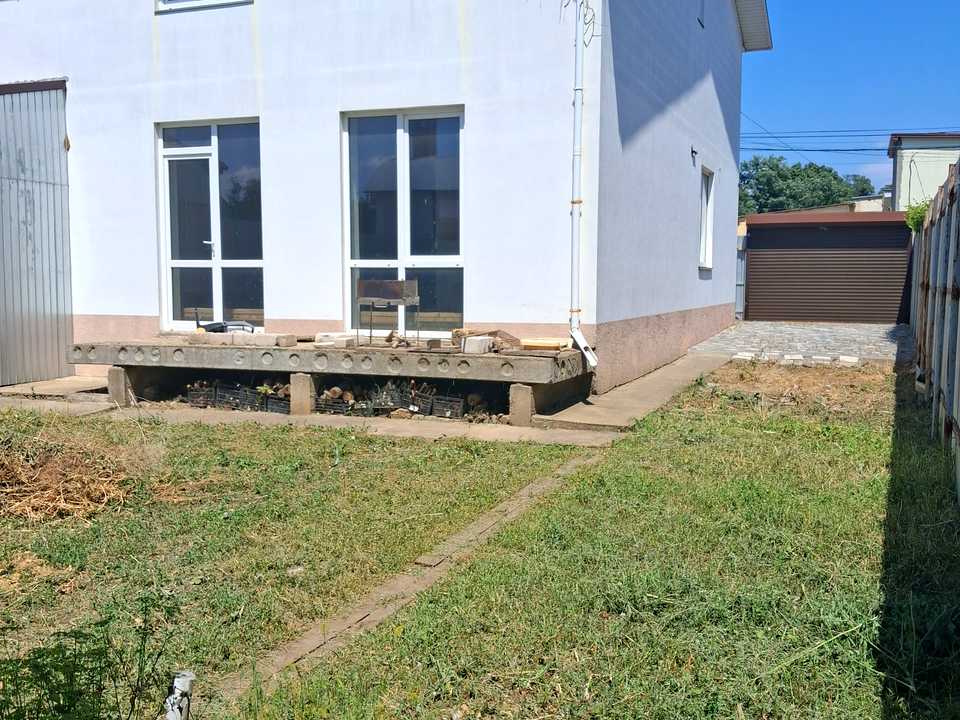 1874037251407057