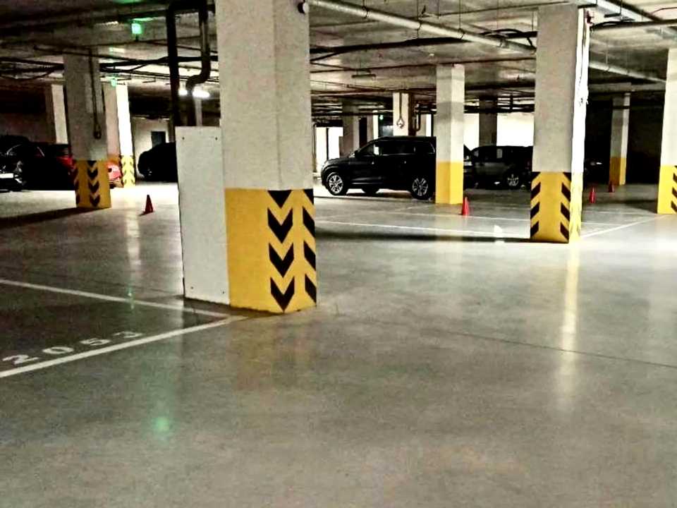 1874389018389699