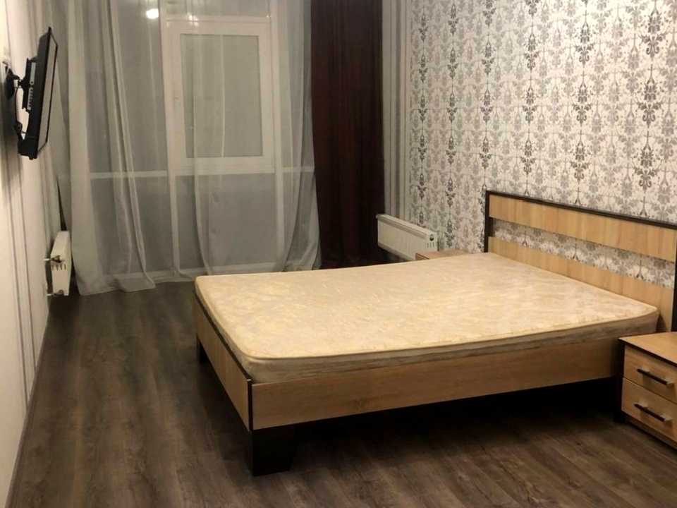 1874390303185628