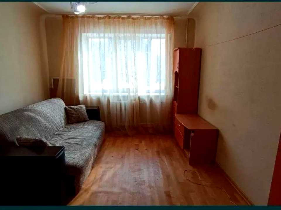 1874481856428664