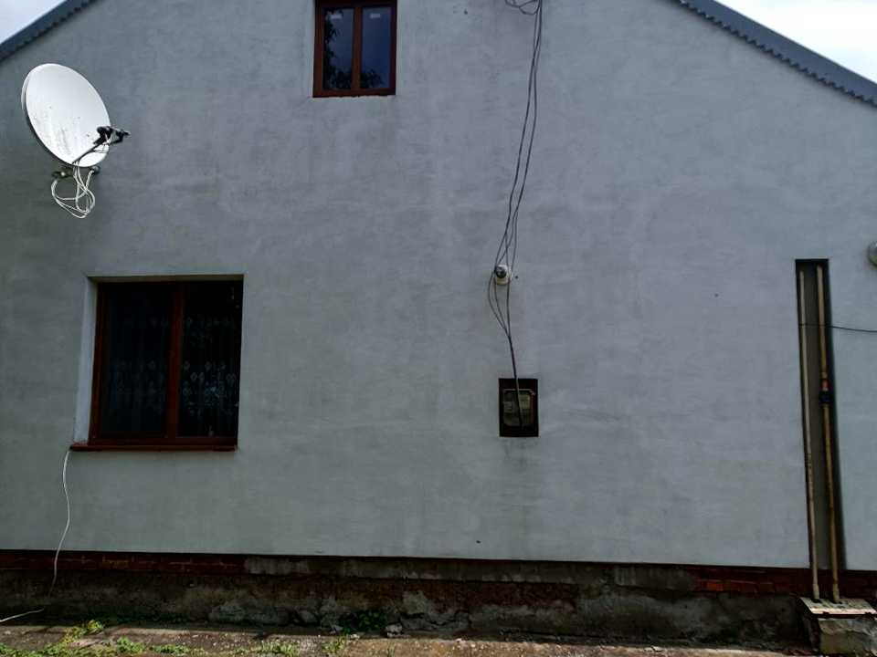 1874485958192869