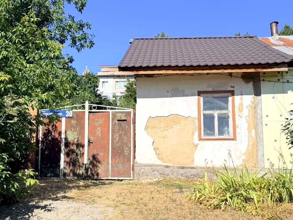 1874488475870329