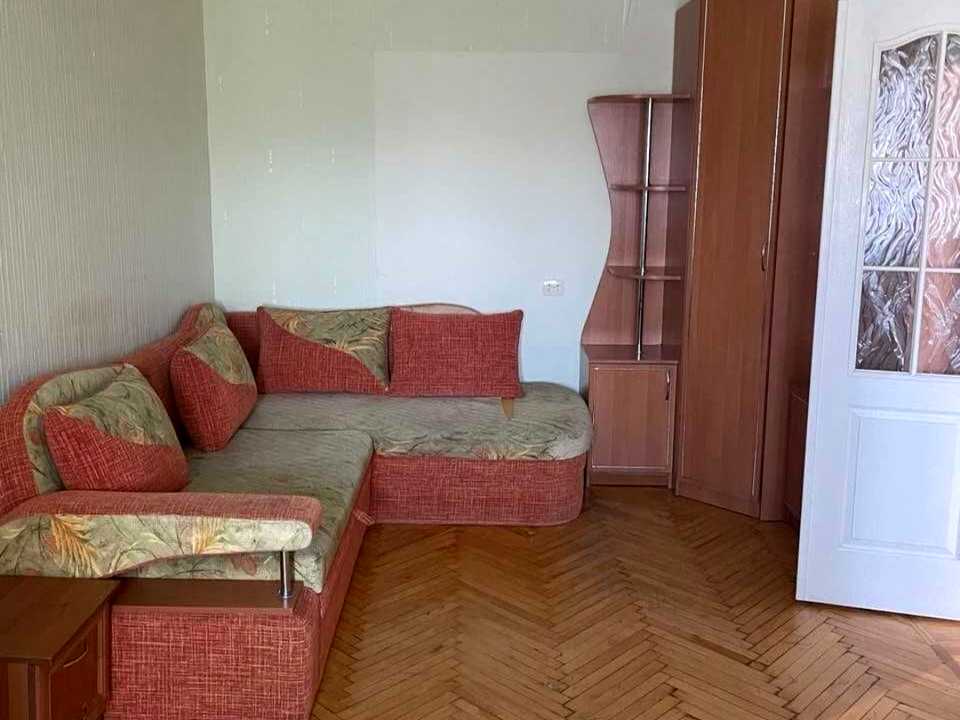 1874516218252405
