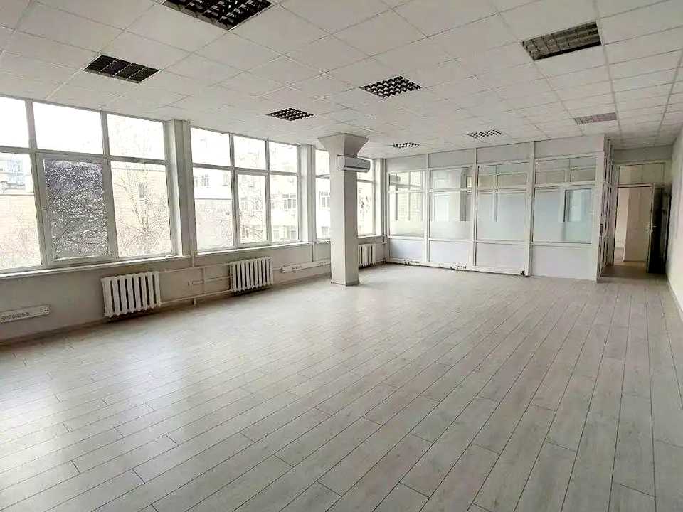 1874757537884399