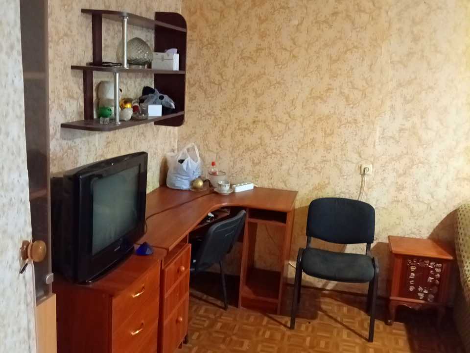 1874870094350193