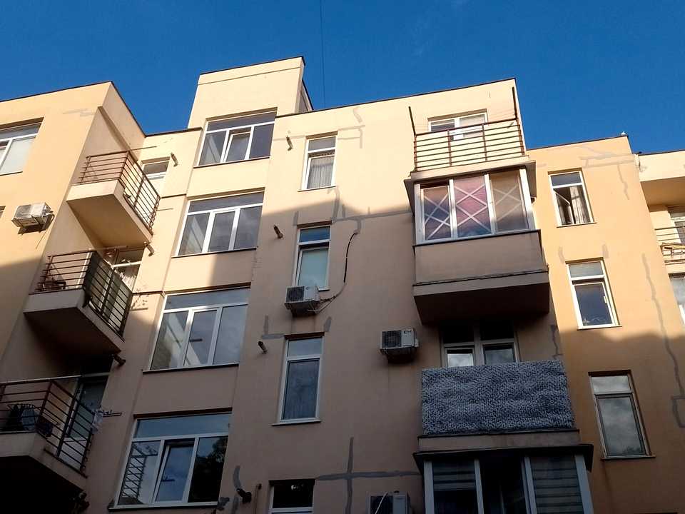 1875021815653072