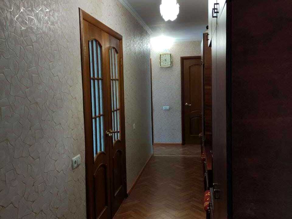 1875036799426467