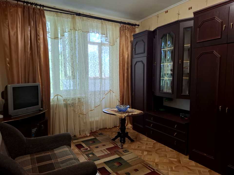 1875067780973845