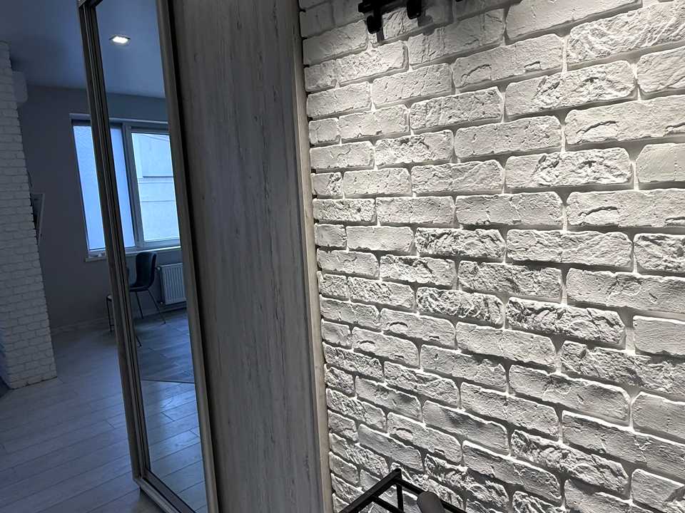 1875128378073836