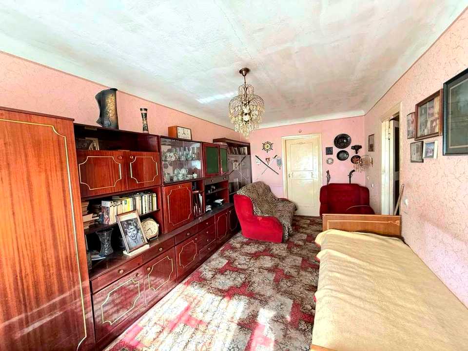 1875135614095156