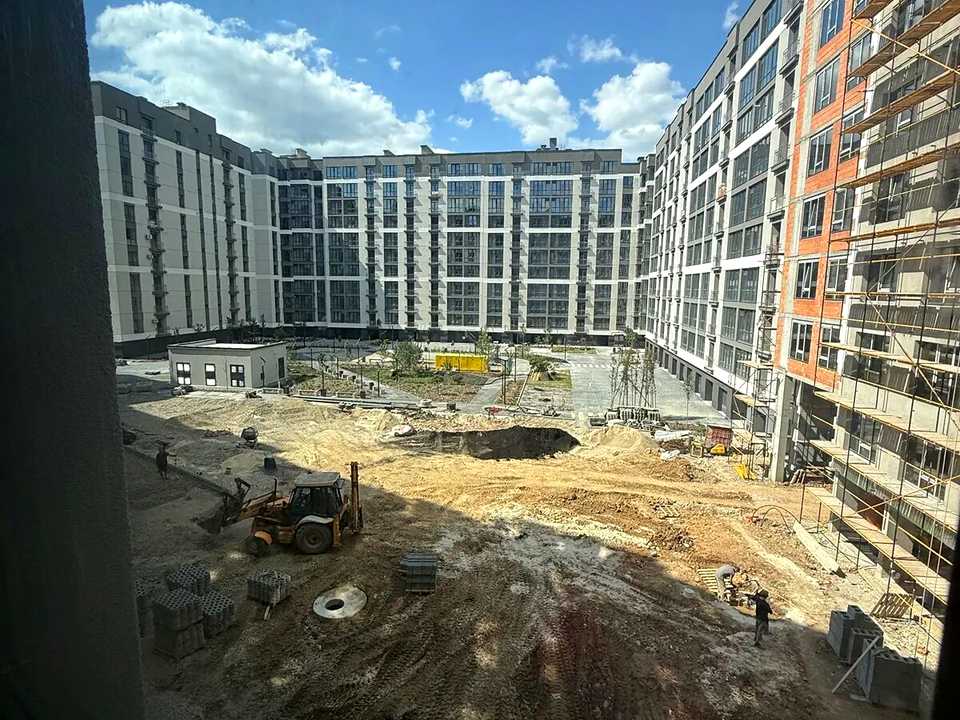 1875139054106434