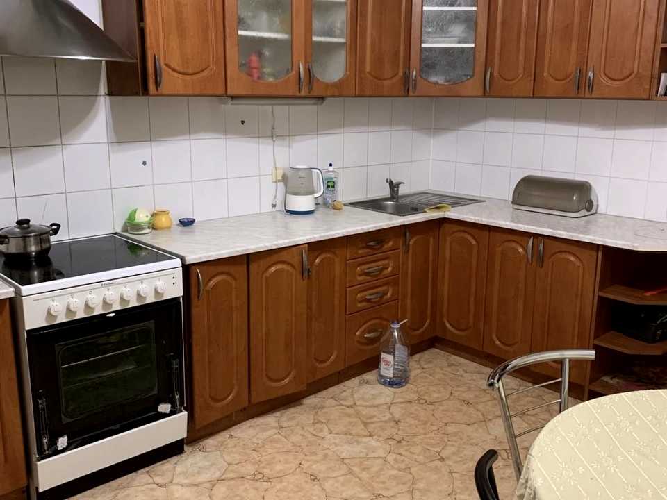 1875152507660661