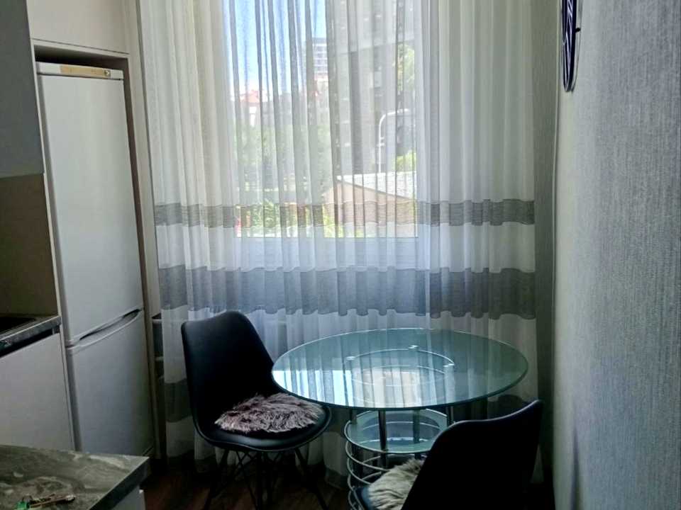 1875156645352660