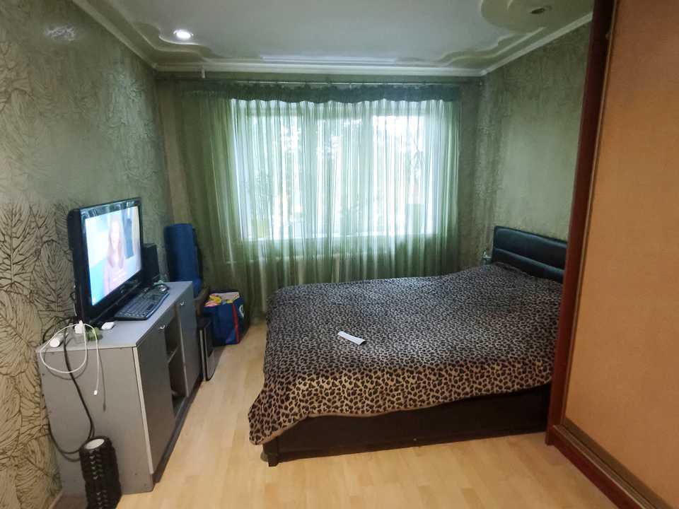 1875216401123585