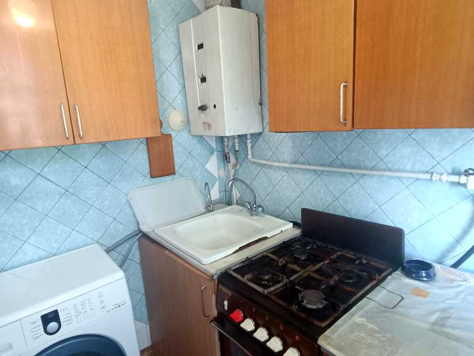 1875216827232197