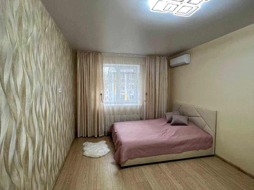 1875421094899066