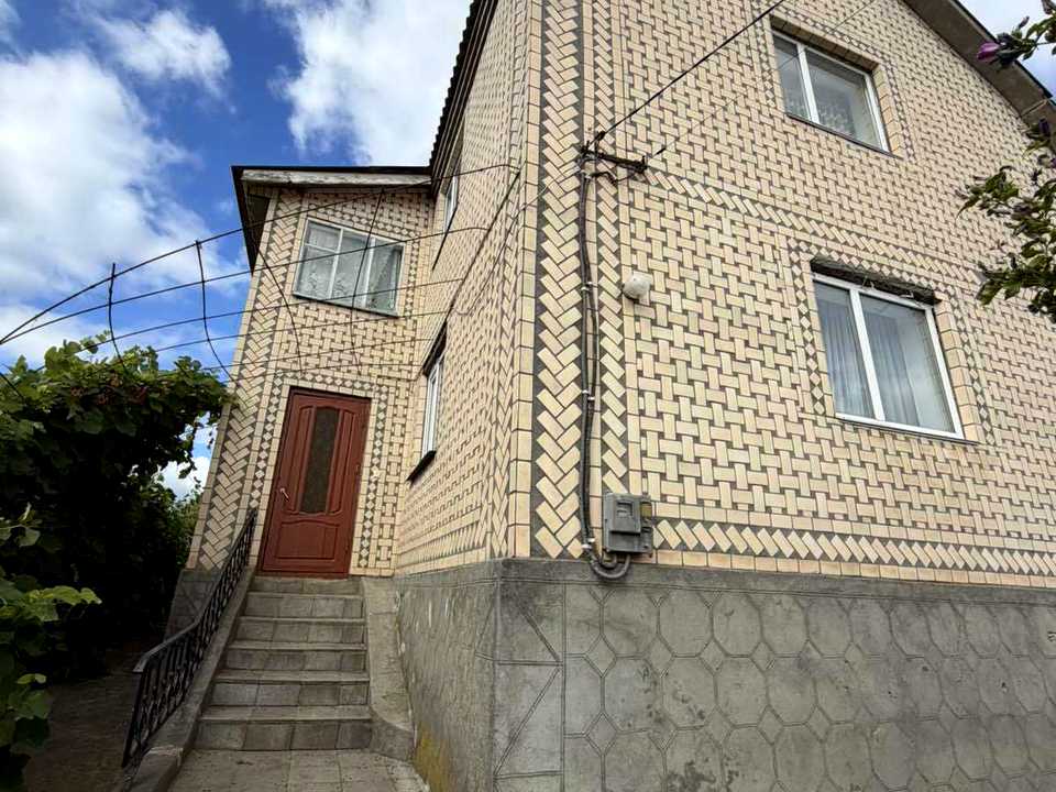 1875580836204207