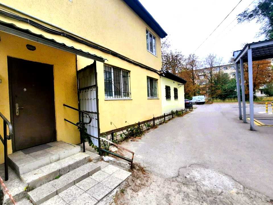 1875672773699391