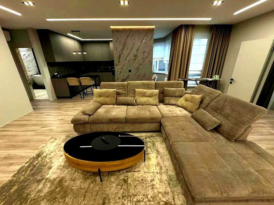 1875756703853855