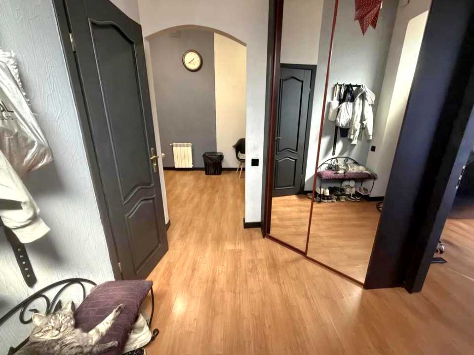 1875778504704292