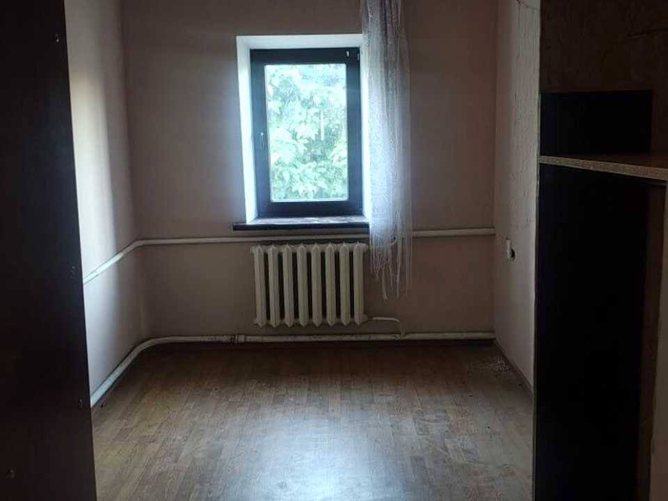 1875856989546618