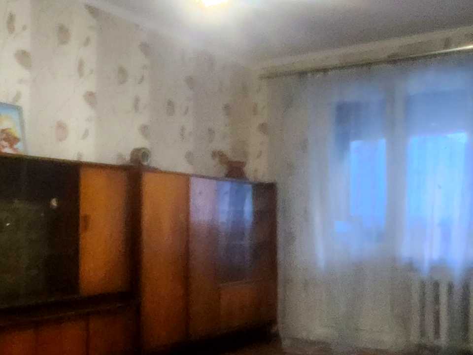 1875891817300750