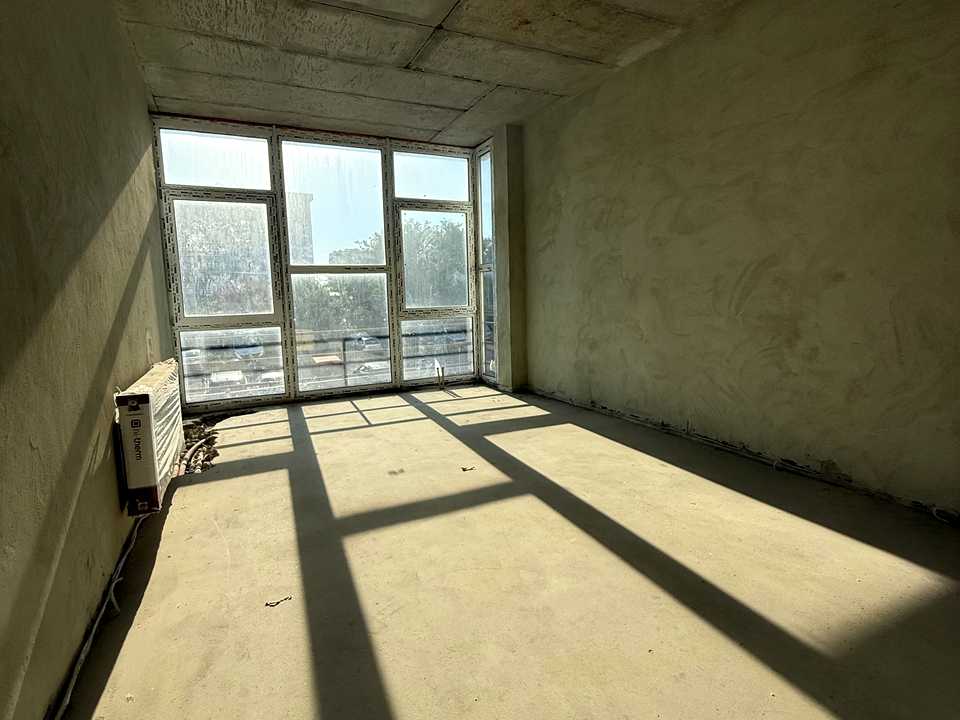 1876022802333377