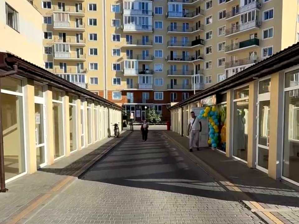 1876043477752479