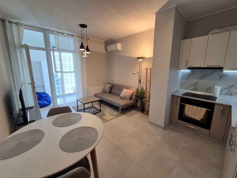 1876152331557114