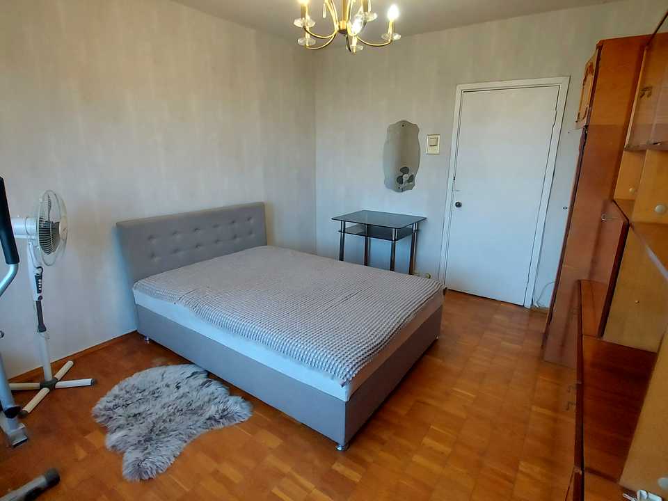 1876159864713178