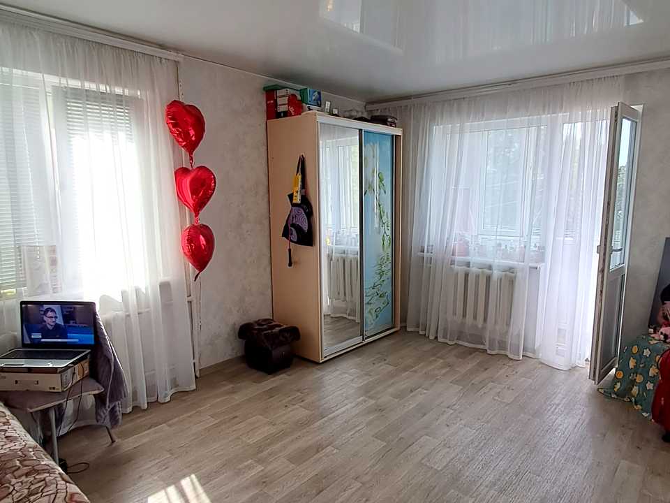 1876308306368438