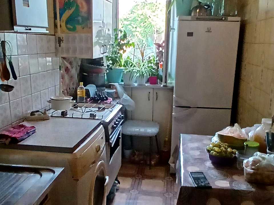 1876322212148817