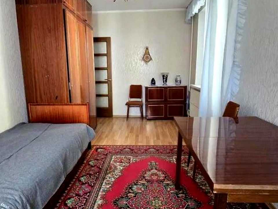1876399442294517