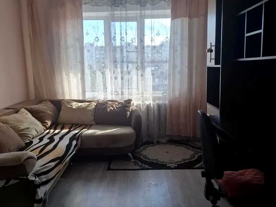 1876417973146024