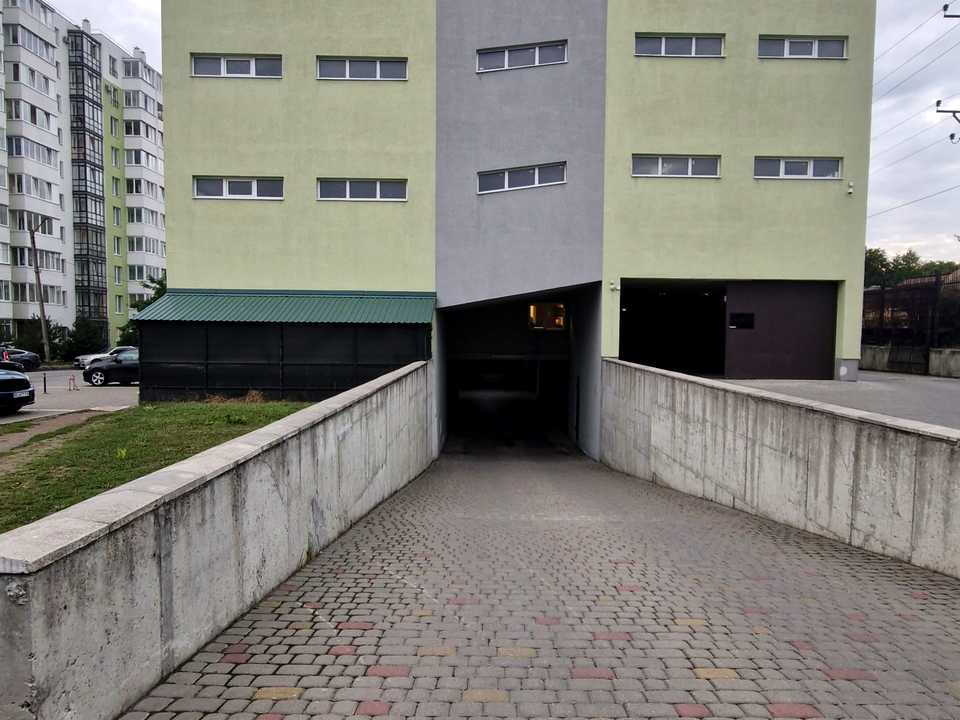 1876427217158476