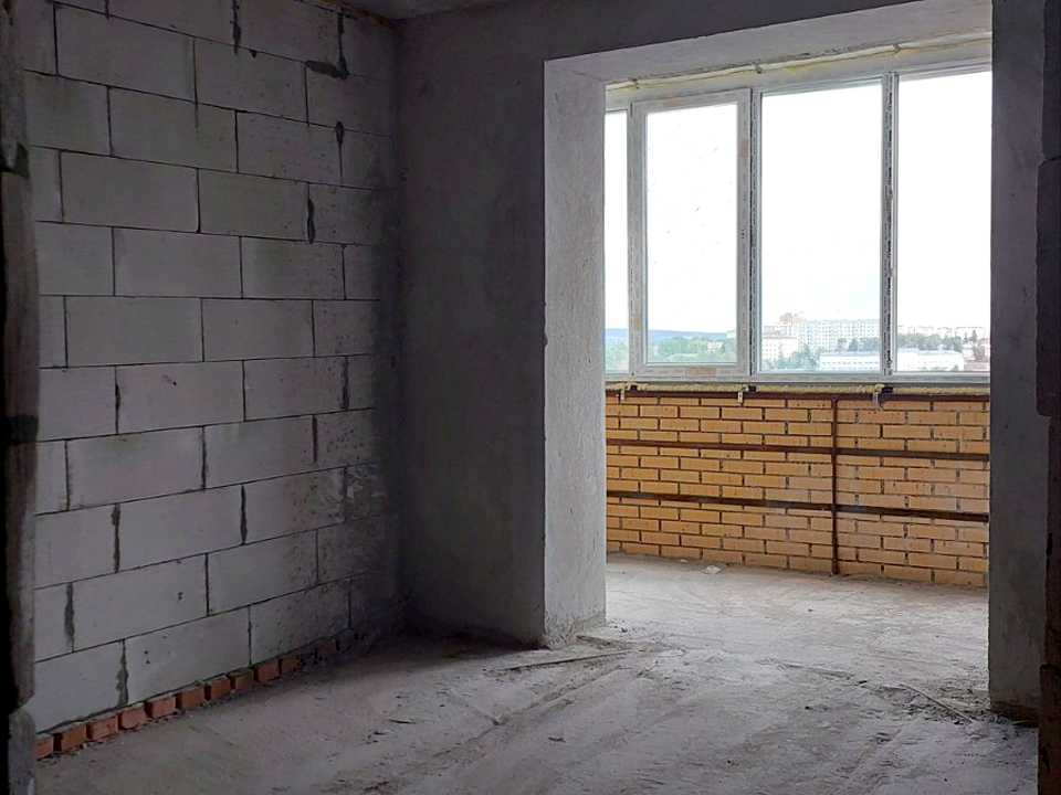 1876476615771135