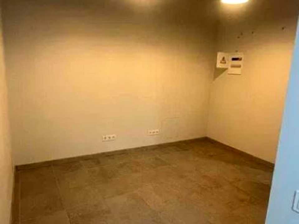 1876476743134880