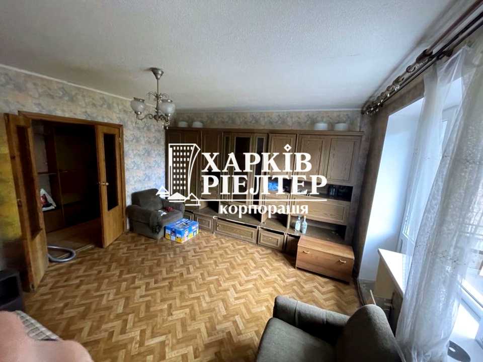 1876479860295724