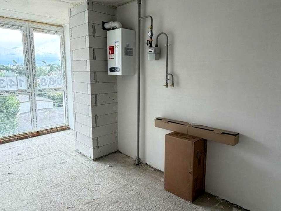 1876495787672079