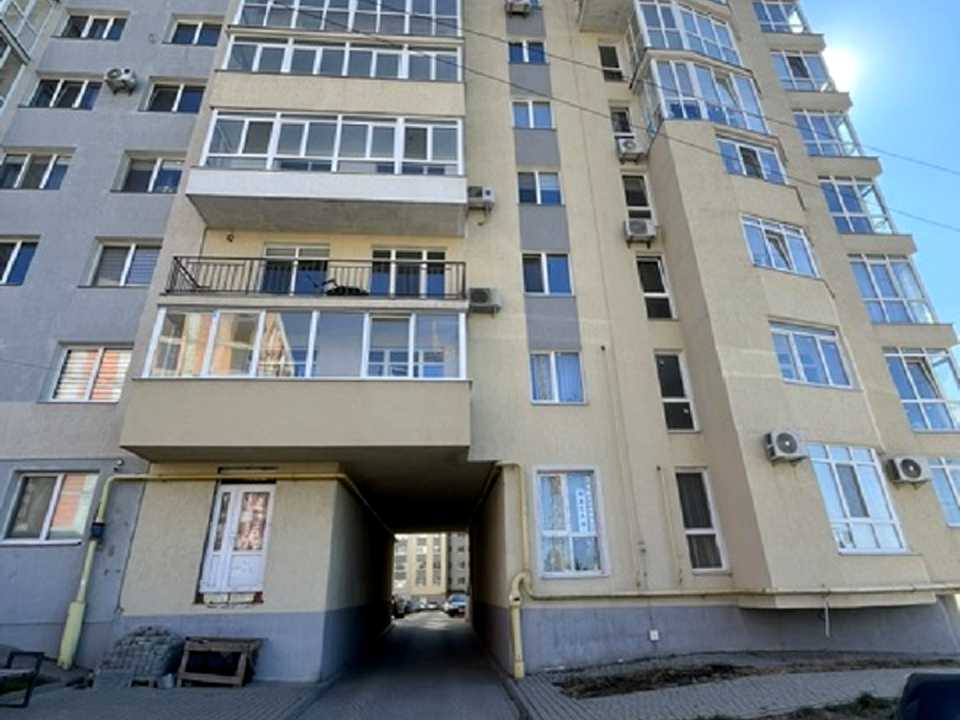 1876501214733392