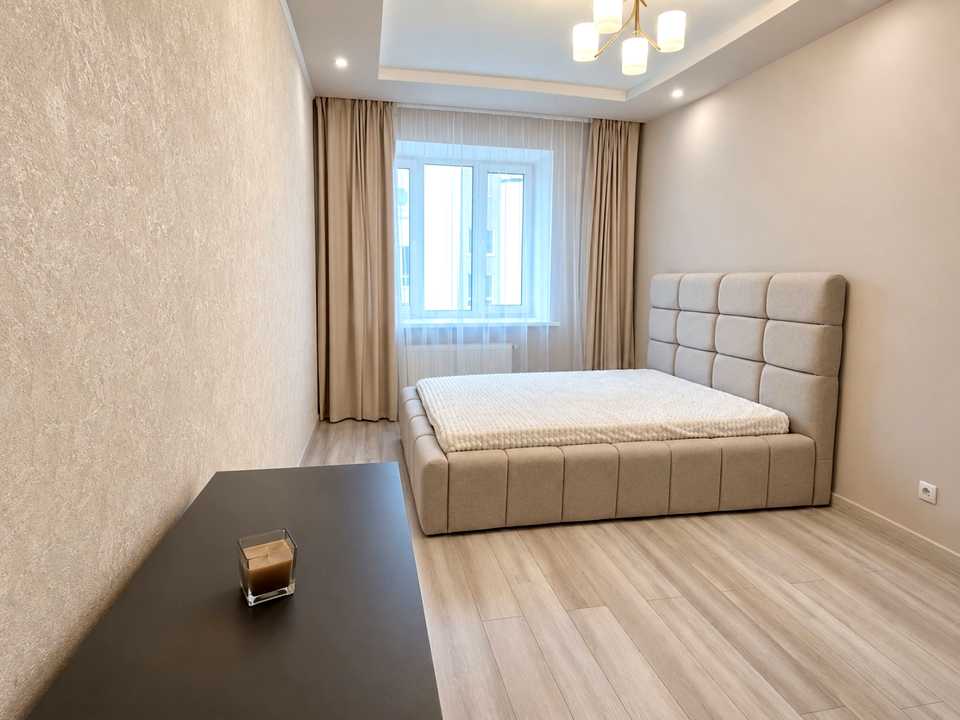 1876511568572406