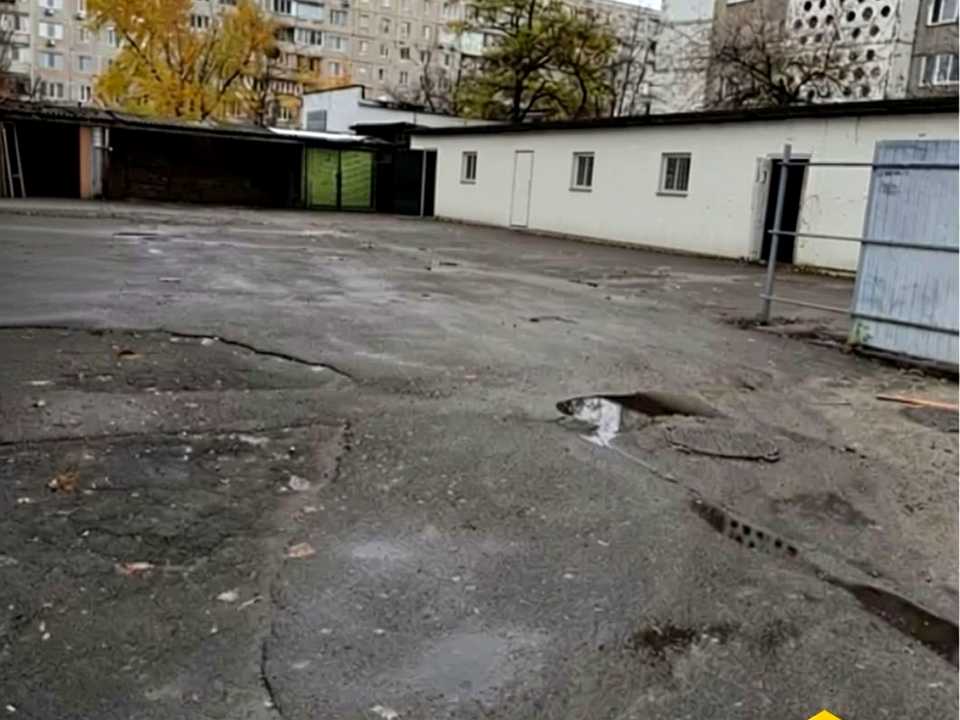 1876571025204074