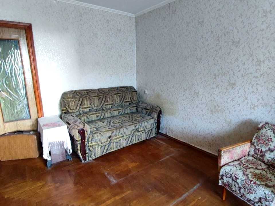 1876673813842760