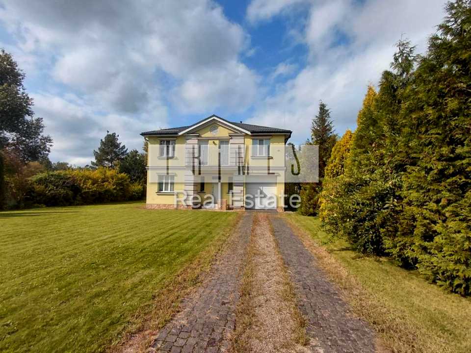1876781386284951